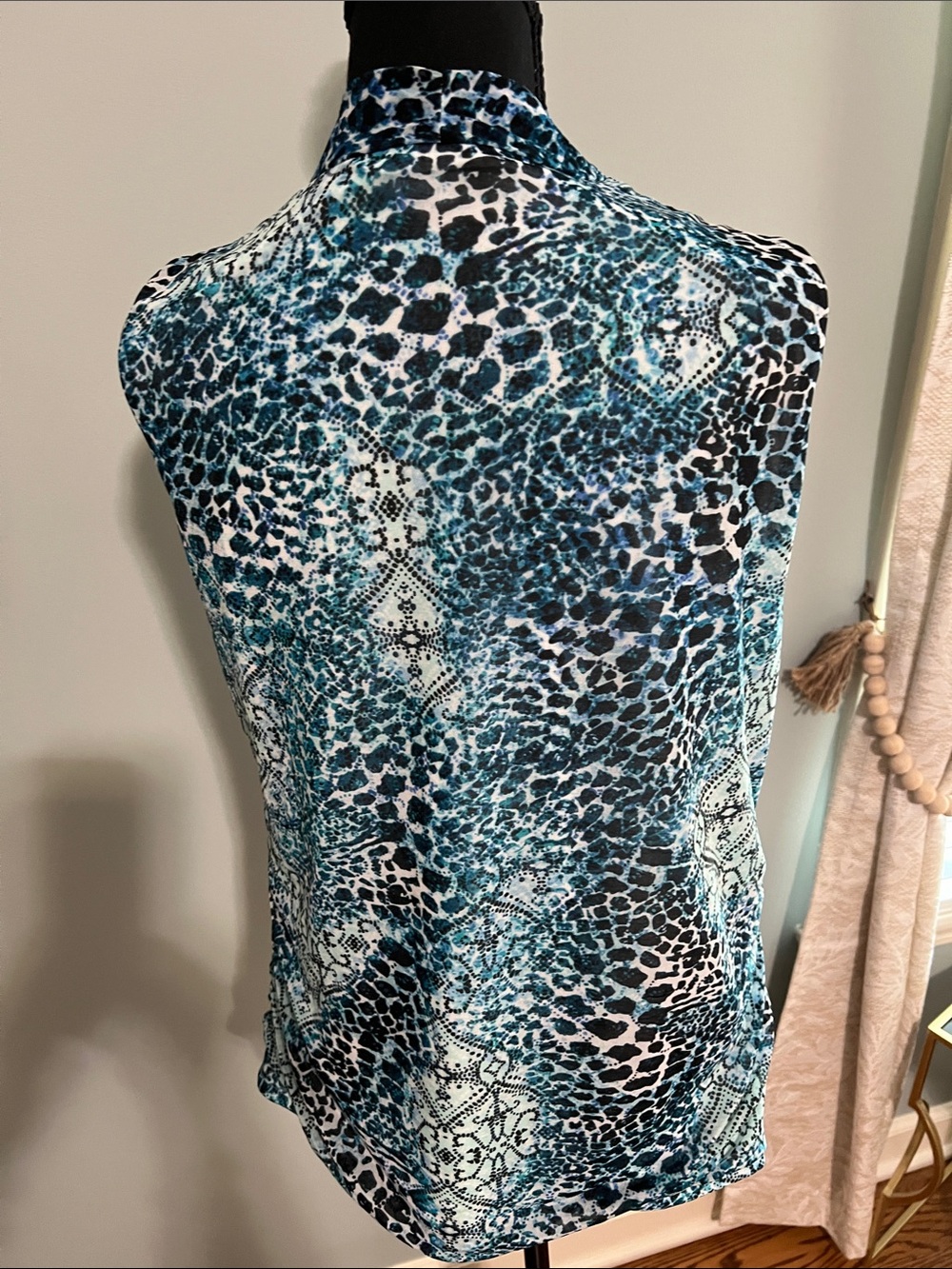 Dana Buchman Teal, Black and White Cowl Neck Sleeveless Top - Picture 5 of 9